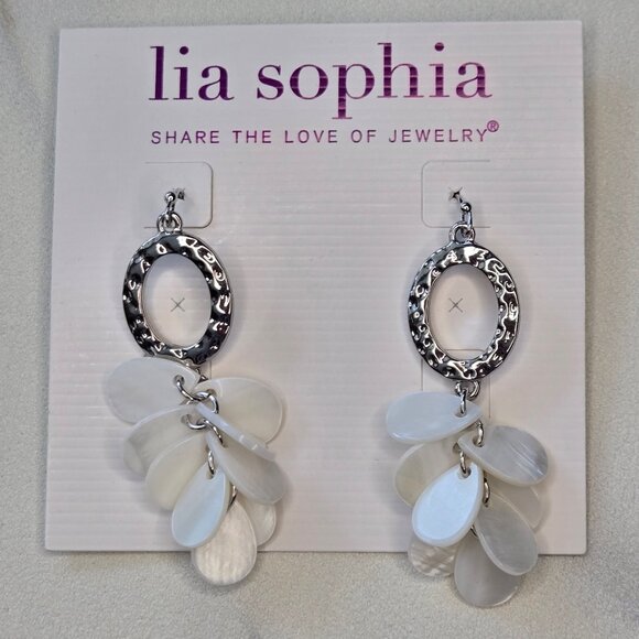 Lia Sophia "Vanilla Bean" Earrings - Picture 1 of 2